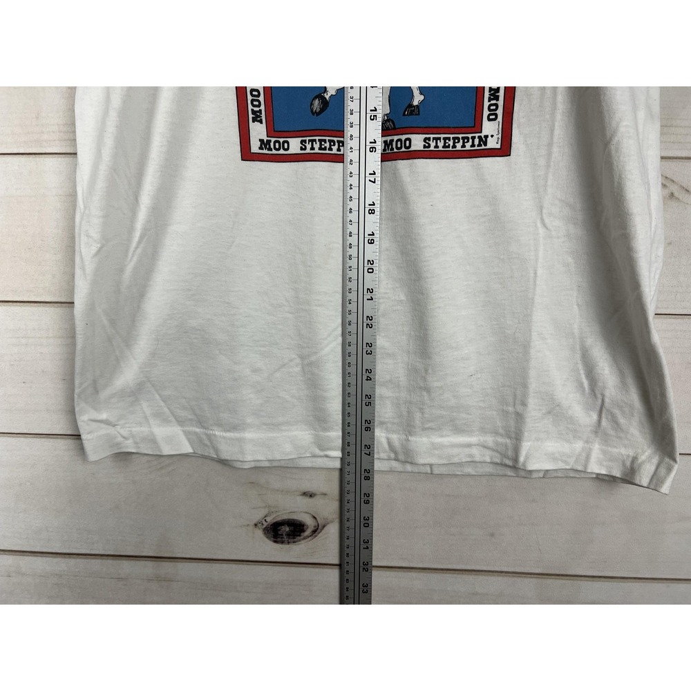 Vintage Screen Stars Best Moo Steppin Shirt Mens XL White Cow Graphic Tee 90s - Picture 8 of 8
